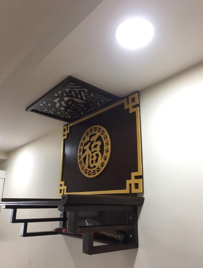 Ban Thờ Treo Tường Gỗ Gụ hiện đại
